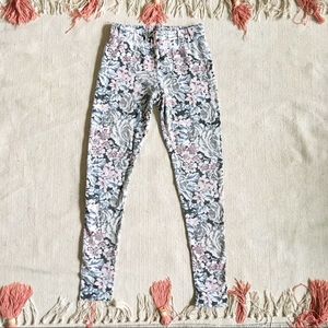 Lightly Loved ✨ Pastel Floral Patterned Leggings